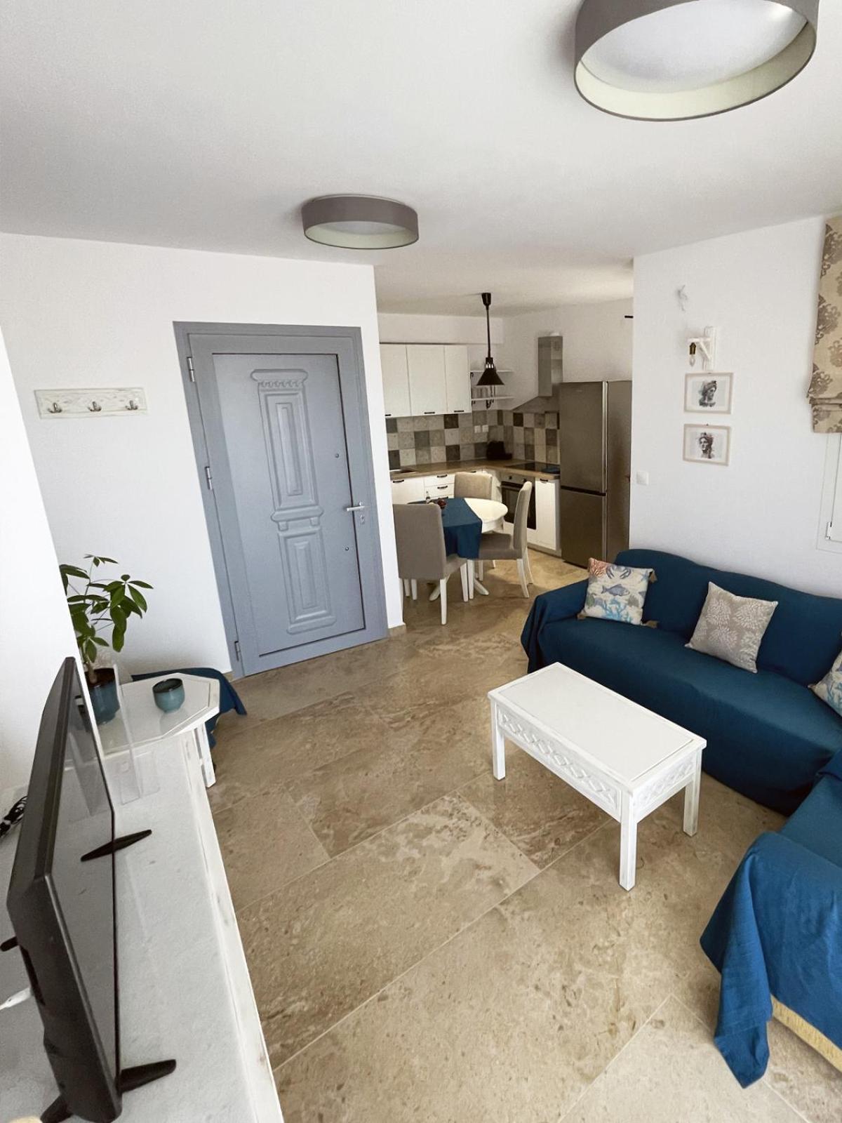 Odysseus Boutique Apartment Ermioni Exterior photo